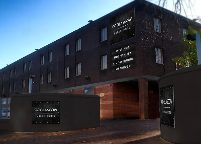 Hotell West By Compass Hospitality 3*