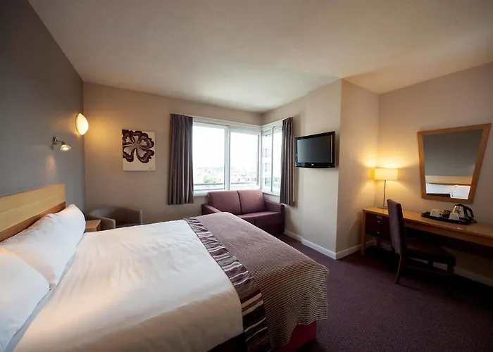 Leonardo Royal Hotel 4*