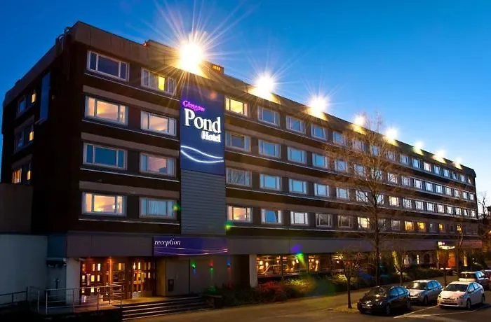 Leonardo West End Hotel