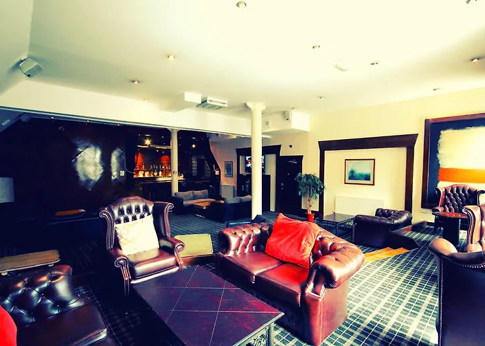 Hotel Alexander Thomson 3*