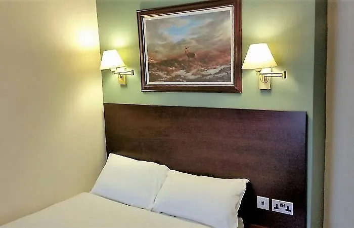 Rennie Mackintosh - Station 3* Глазго