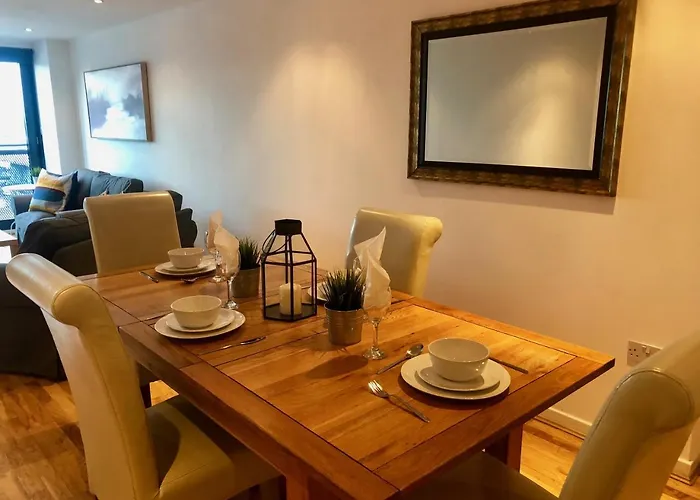 The Heights - River And City View *