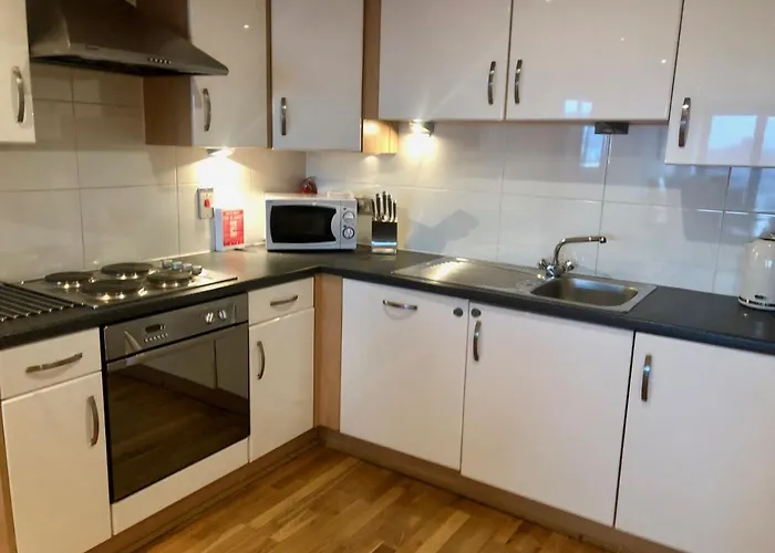 The Heights - River And City View Apartman