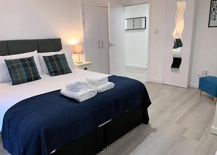 Principal - Clyde Waterfront