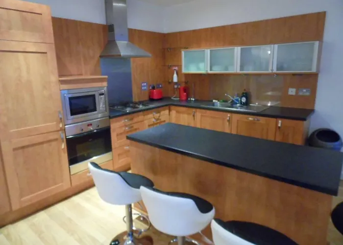 Modern 2-bedroom Near Sse Hydro And Sec Appartement