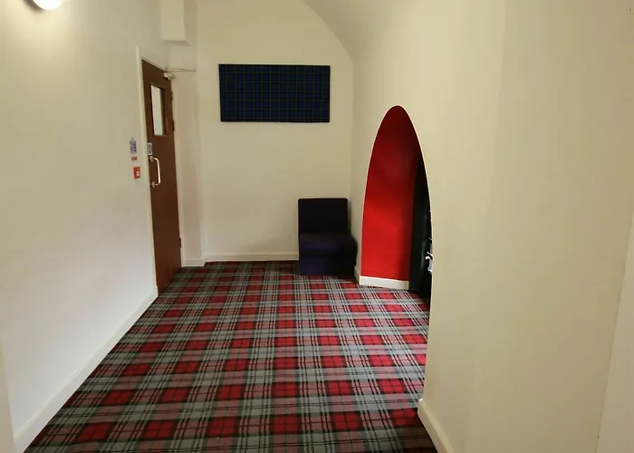 Tartan Hotel 4*