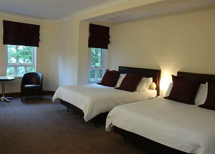 Glynhill & Near Airport