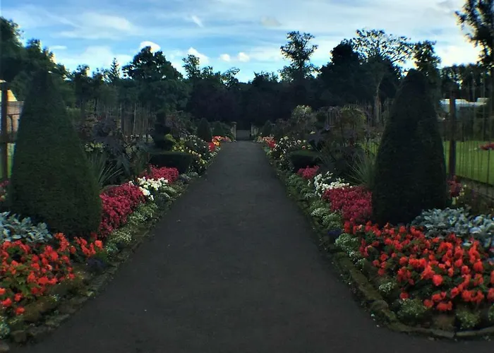 Апартаменты Trefoil - 2 Bedrooms Глазго