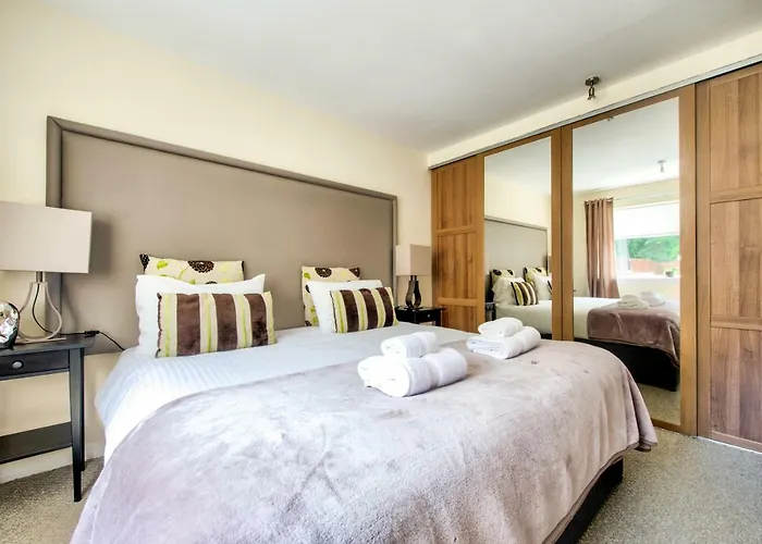 No.17 Serviced * גלאזגו