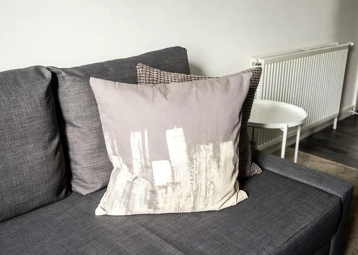 No.5 Serviced Глазго