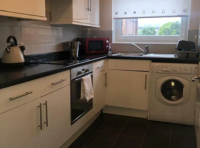 2 Bedroom At Secc Hydro Free Parking