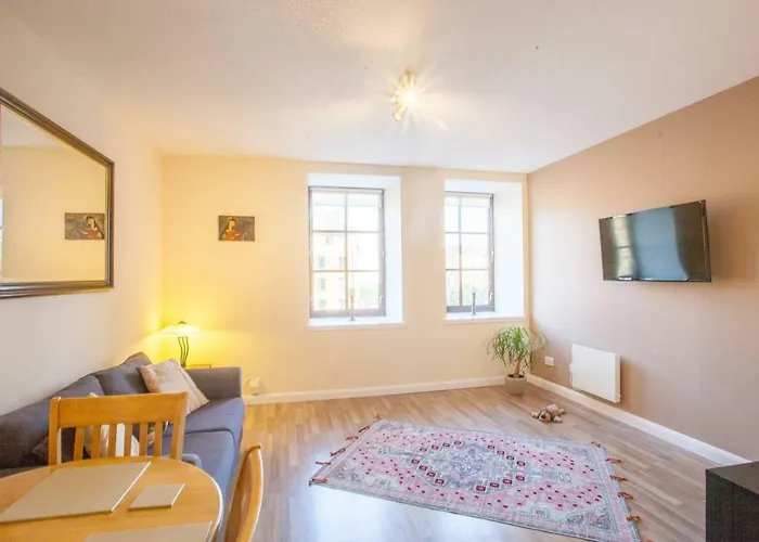 Stylish Merchant Flat *