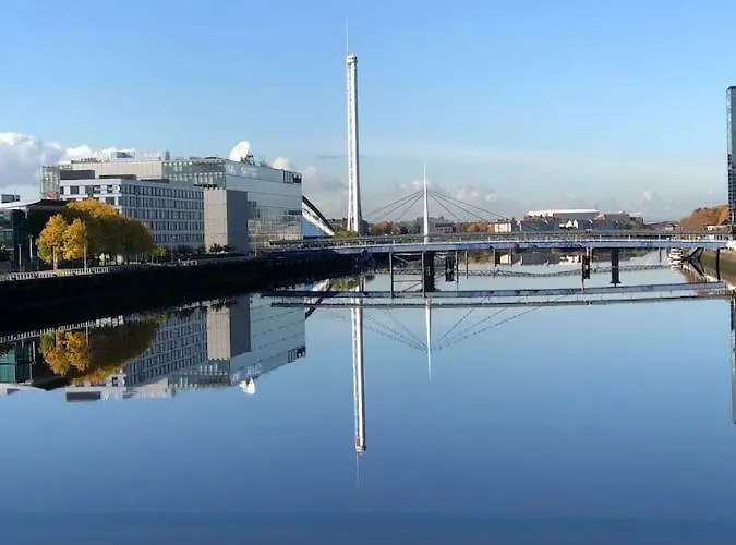 Arcview - Sec Hydro Two Bed Flat With Free Parking And Great View