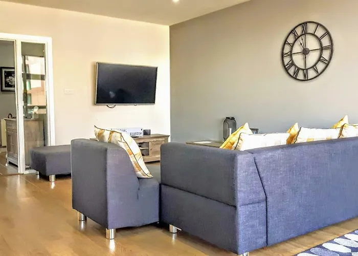 شقة Elegant Near Secc/hydro In Finnieston,