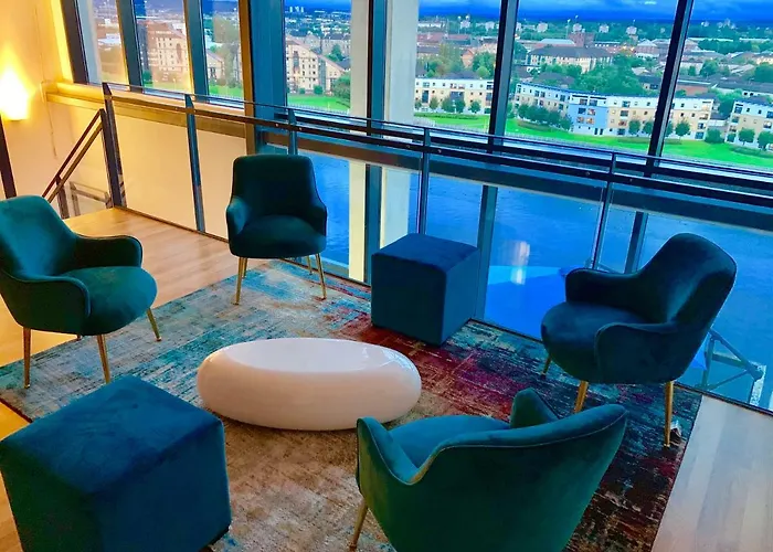 Centre - The Penthouse With Riverviews - Glasgow
