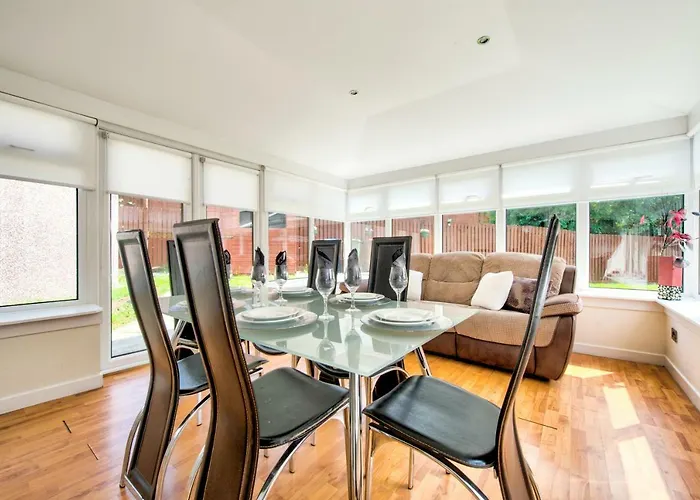 No.17 Serviced Apartment Glasgow