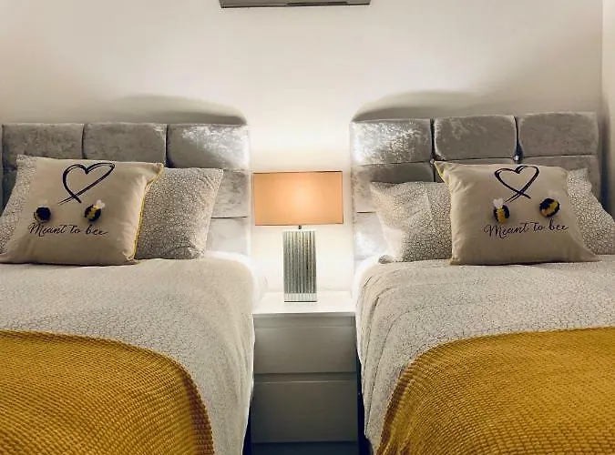 Centre - The Penthouse With Riverviews - Appartamento *