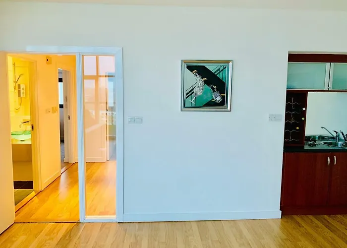 Διαμέρισμα Centre - The Penthouse With Riverviews - *