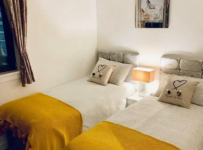 Centre - The Penthouse With Riverviews - Appartamento *