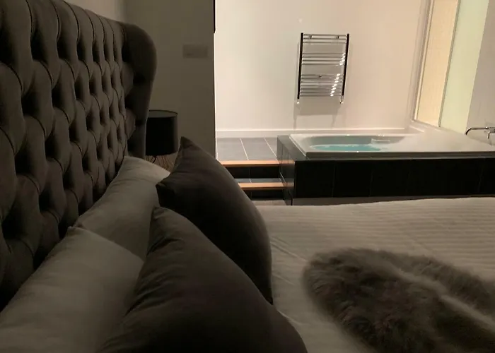 Centre - The Penthouse With Riverviews - Appartamento *