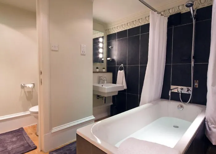 Grand In The Park Apartman *