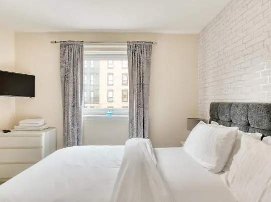 2 Bedroom At Secc Hydro Free Parking