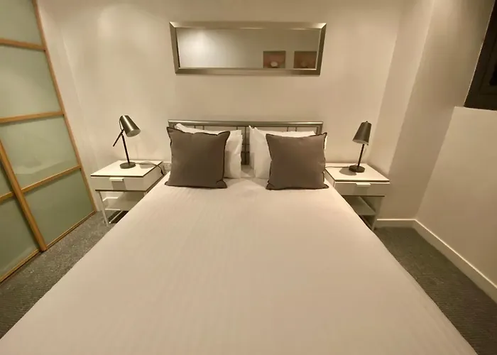 The Heights - River And City View *