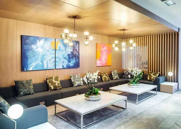 Radisson Blu Hotel, 4*