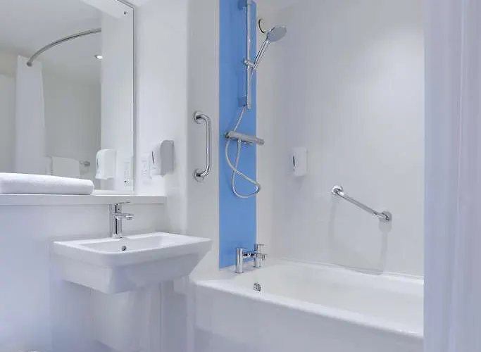 Travelodge 2* Глазго