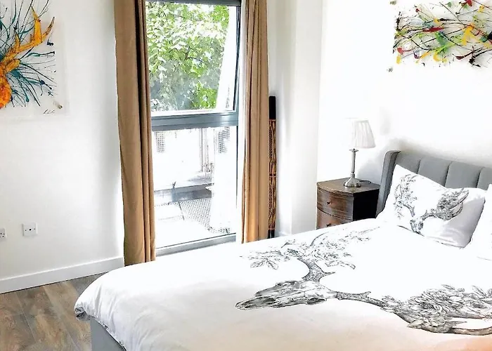 Appartamento Riverside West End