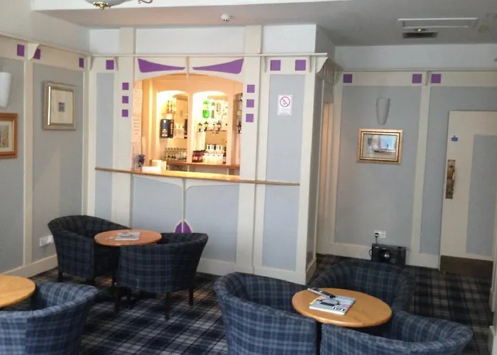 Hotel Rennie Mackintosh - Station 3*