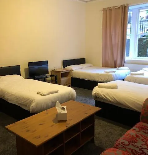 Bed & Breakfast Renfrew At Centre *