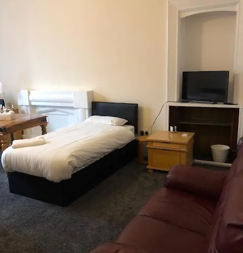 Renfrew At Centre * Γλασκώβη