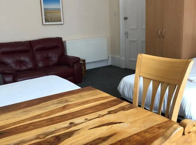 Bed and Breakfast Renfrew At Centre *