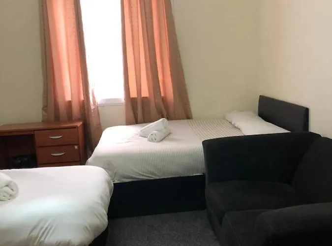 Renfrew At Centre * Γλασκώβη