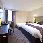 Hotel Premier Braehead 3*