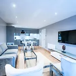 アパート Stunning 2 Bed Merchant With Residents Parking