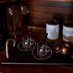 Beautiful, Traditional 2 Bed Flat W Free Parking - Pass The Keys Daire *