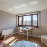 Stunning 1 Bed Merchant With Parking Appartement