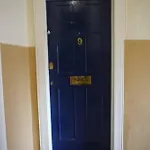 Fabulous Location, One Bedroom West End Flat, Just Off Byres Rd, Close To Sec & Hydro *