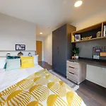 Canvas * غلاسغو