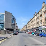 דירה Secc Hydro Executive 7