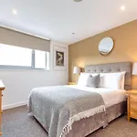 Secc Hydro Executive 7 דירה *