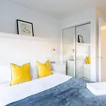 St Vincent Apartman Glasgow