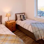 Centre With Free Secure Underground Parking Apartmán *