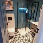 Beautiful 2bed House With Garden, Walking Distance To Town - Free Parking Glasgow