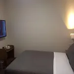 Crosshill House 4*