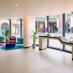 Yotel