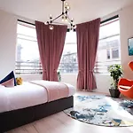 Revolver Hotel Glasgow