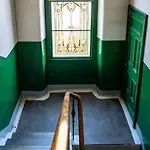 Charming 1-bed Southside Flat In Great Location グラスゴー